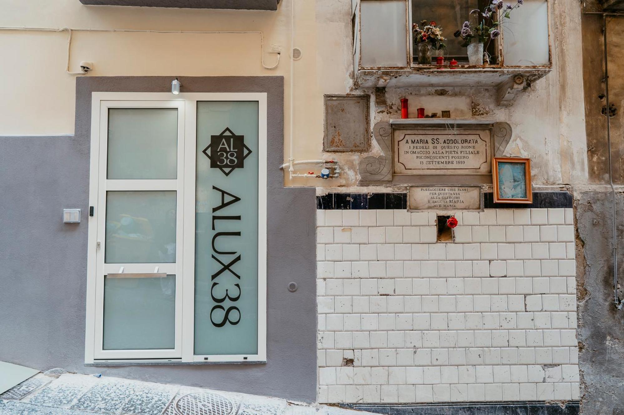 Luxury Apartment-Quartieri Spagn By Alux38 Napoli Dış mekan fotoğraf