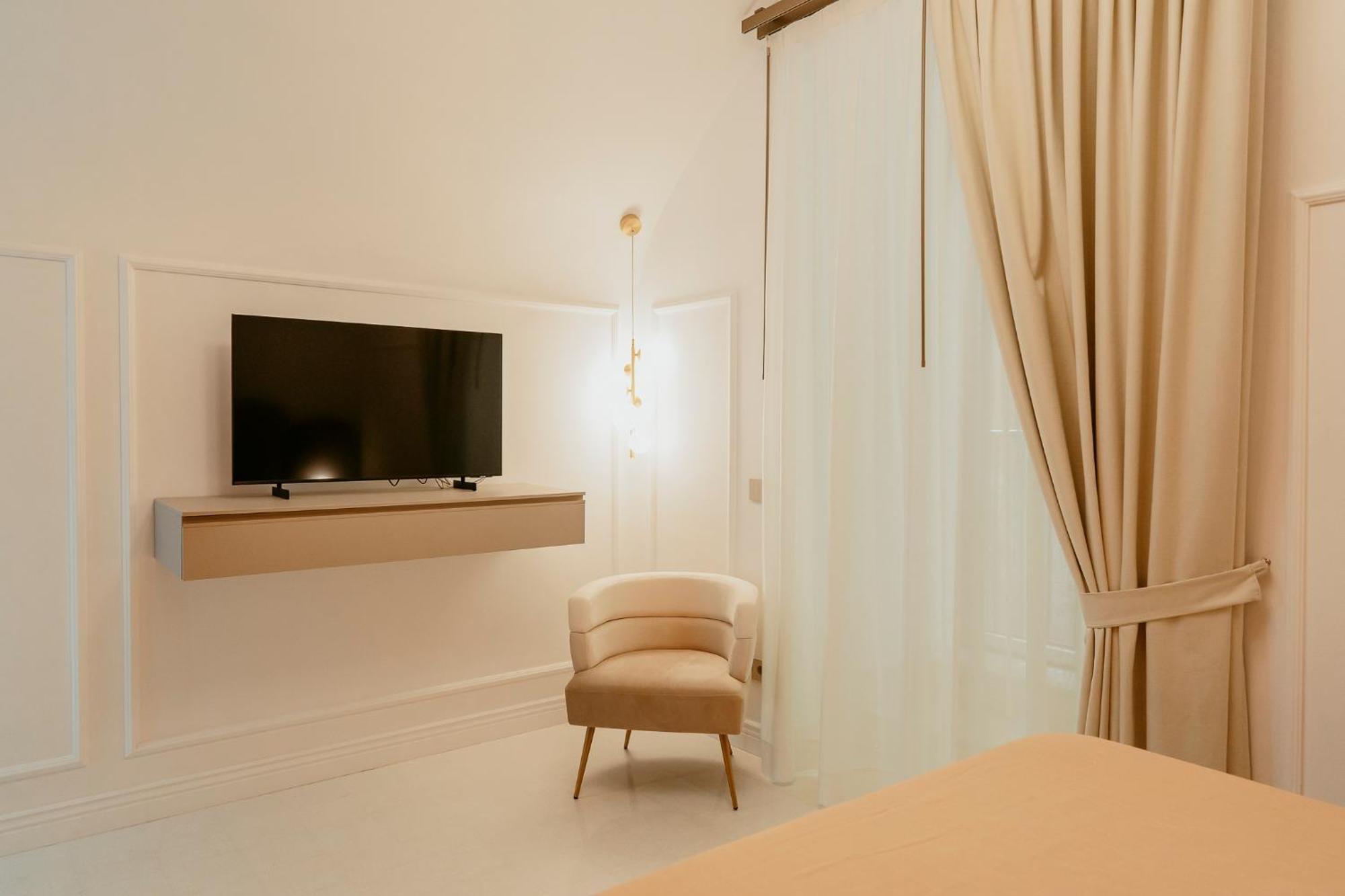 Luxury Apartment-Quartieri Spagn By Alux38 Napoli Dış mekan fotoğraf